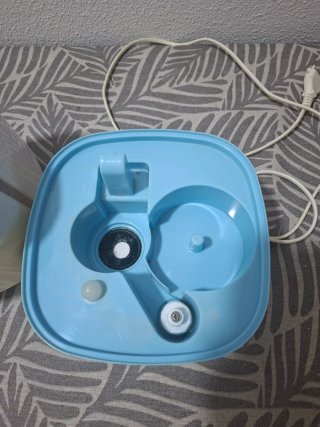 Humidificador INNObeta azul y blanco
