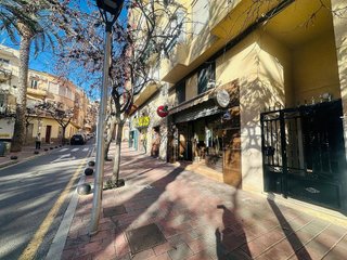 Local comercial en venta en Campoamor en Alicante