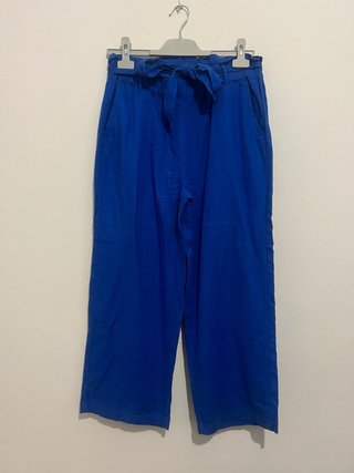 Pantalón ancho azul con lazada