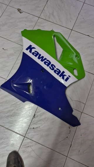Carenado Izquierdo Kawasaki ZXR 750 H