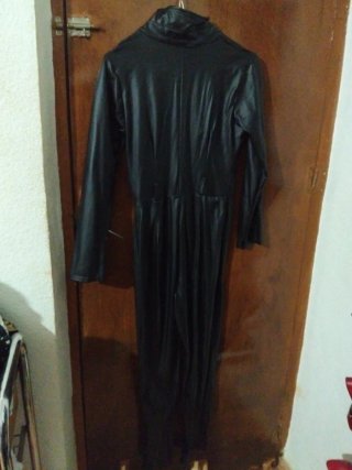 Mono polipiel negro talla S