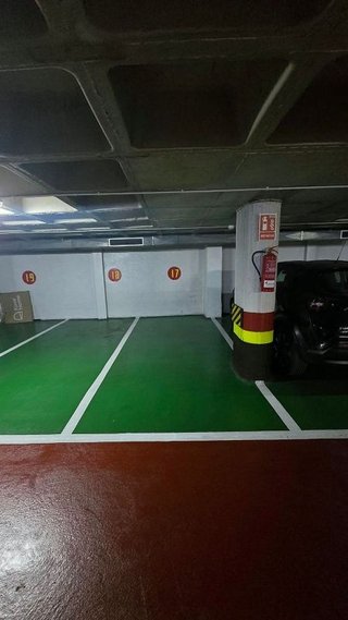 Garaje en venta en Centro en Alicante