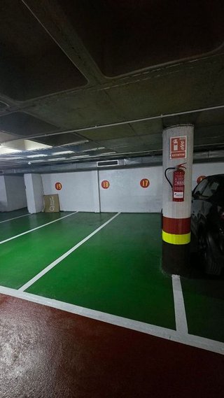 Garaje en venta en Centro en Alicante