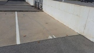 Garaje en venta en Can Bou en Castelldefels