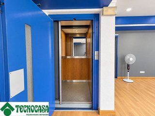 Nave industrial en venta en El Mercado en Manises