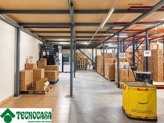 Nave industrial en venta en El Mercado en Manises