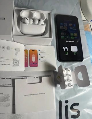 AirPods Pro 3 completi, tutto funzionante