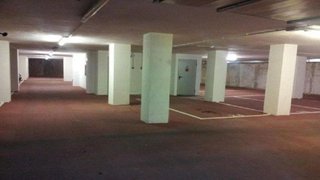 Garaje en venta en Almeda - El Corte Inglés en Cornellà de Llobregat