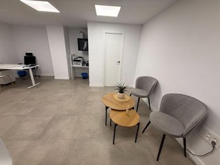 Oficina en venta en Centro en Almería