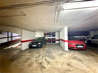 Garaje en venta en Centro - Sagrario en Granada