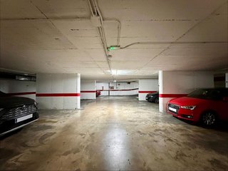 Garaje en venta en Centro - Sagrario en Granada