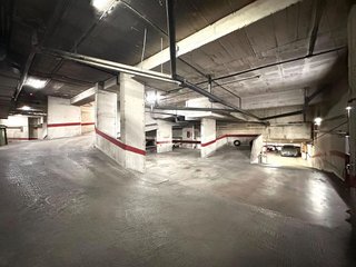 Garaje en venta en Centro - Sagrario en Granada