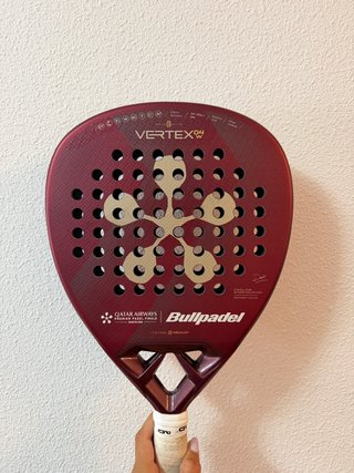 Pala Bullpadel Vertex 04W Tour Ed. Limitada 2024