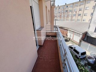Piso en alquiler en Cee