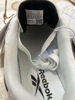 Scarpe taglia 43