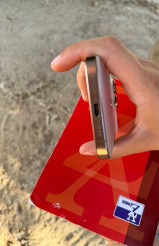 iPhone 16 Pro rosa