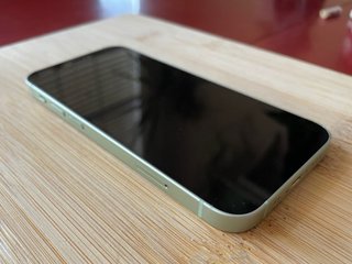 iPhone 12 mini semi-funcional (o para piezas)
