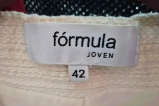 Chaqueta corta Fórmula tweed beige talla 42