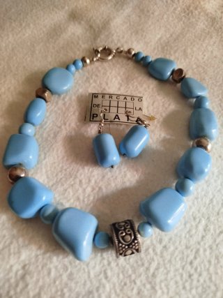 Conjunto de Collar y Pendientes Turquesa