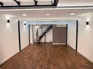 Local comercial en venta en Paus - Poligono San Blas en Alicante