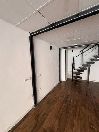 Local comercial en venta en Paus - Poligono San Blas en Alicante
