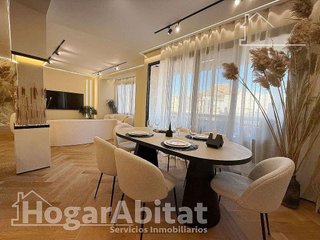 Piso en venta en Centro en Alicante