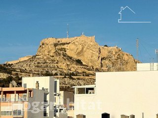 Piso en venta en Centro en Alicante