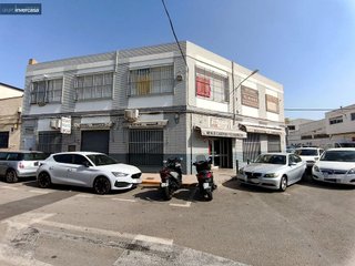 Edificio en venta en Polígono del Aeropuerto en Manises