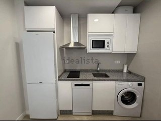 Piso en alquiler en Luis Montoto - Santa Justa en Sevilla