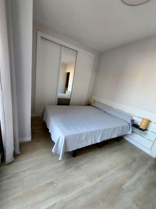 Piso en alquiler en Luis Montoto - Santa Justa en Sevilla