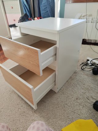 Cajonera mesita blanca y madera