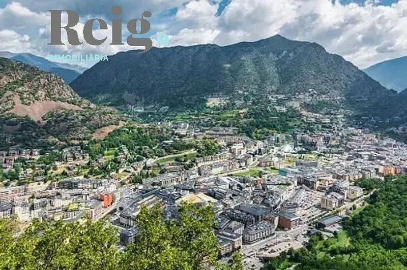 Land for sale in Escaldes-Engordany · 2 of 4