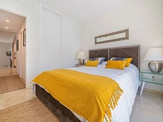 Piso en alquiler en Aloha en Marbella