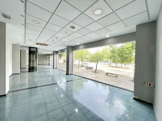 Local comercial en alquiler en Altozano - Conde Lumiares en Alicante