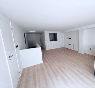 Local comercial en alquiler en Altozano - Conde Lumiares en Alicante