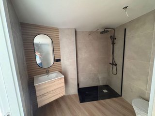 Local comercial en alquiler en Altozano - Conde Lumiares en Alicante