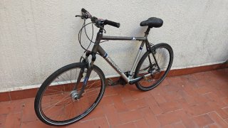 Bicicleta híbrida Bergamont 29