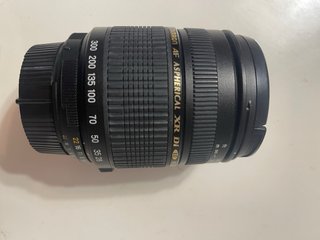 Objetivo Tamron 28-300mm para Nikon