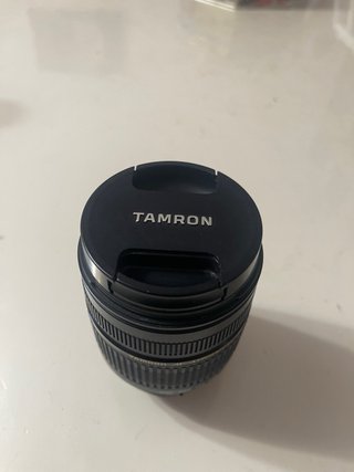 Objetivo Tamron 28-300mm para Nikon