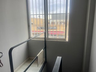 Local comercial en venta en Polígono del Aeropuerto en Manises