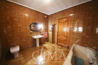 Chalet en venta en Tomelloso