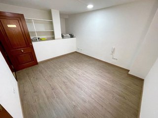 Oficina en venta en Florida Baja en Alicante