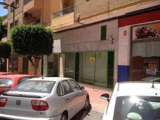 Local comercial en venta en Los Ángeles - Cruz de Caravaca en Almería