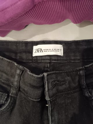 Malla y vaque de  regalo. Lote 18 euros.14 prendas
