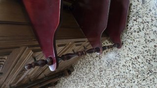 Estantería Esquinera Vintage de Madera con Tres