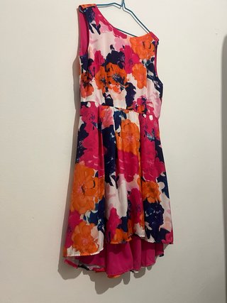 Vestido floral sin mangas