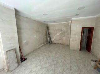 Local comercial en venta en Olesa de Montserrat
