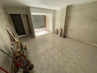 Local comercial en venta en Olesa de Montserrat