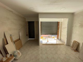 Local comercial en venta en Olesa de Montserrat