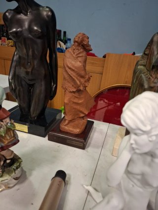 Lote de 6 Esculturas Decorativas
